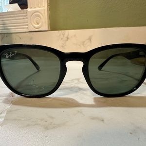 Ray Ban polarized sunglass